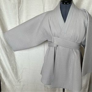 Light grey quilted kimono-style jacket with front tie